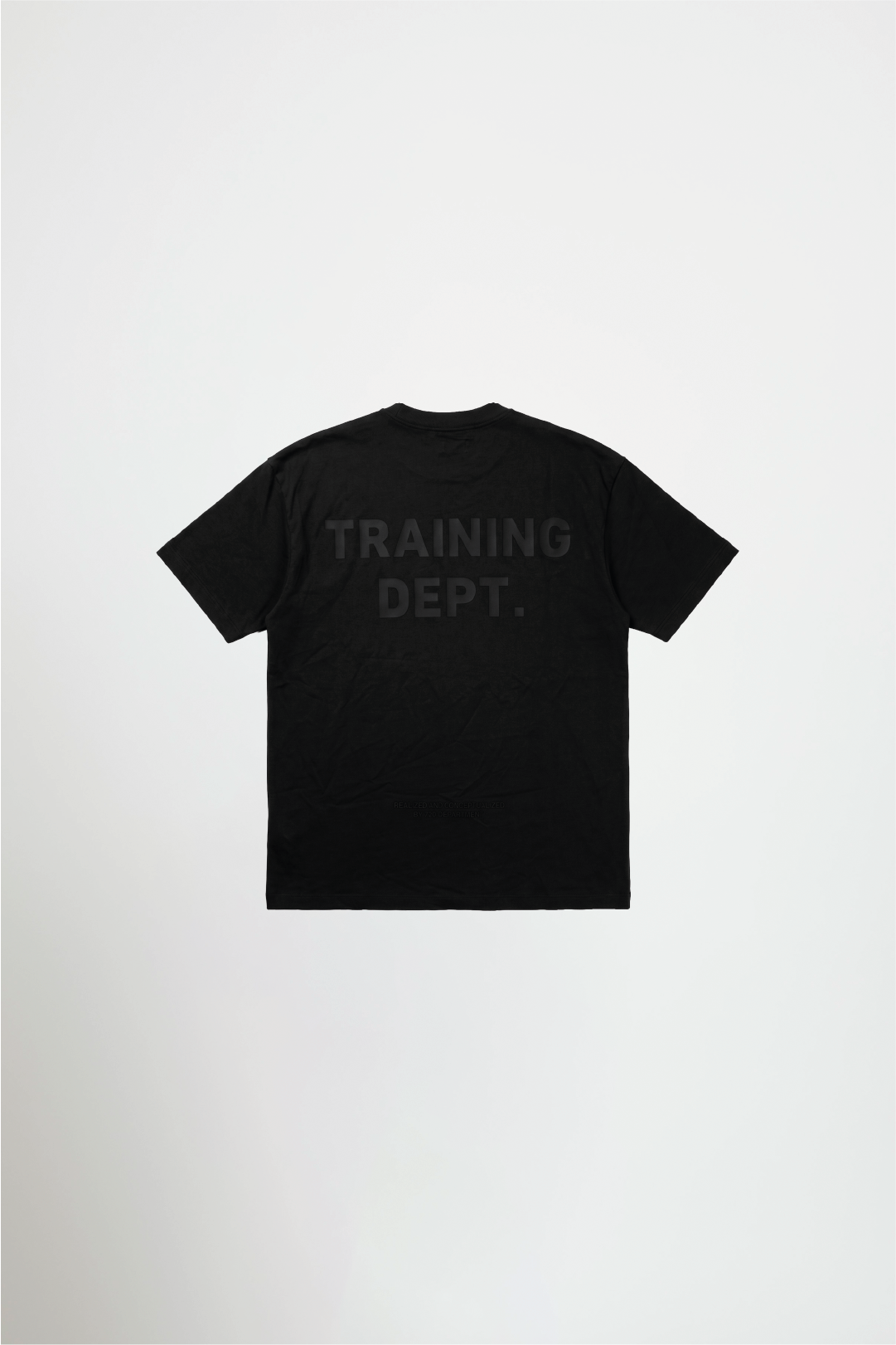 CAMISETA OVERSIZE LEWIS NEGRO SOBRE NEGRO